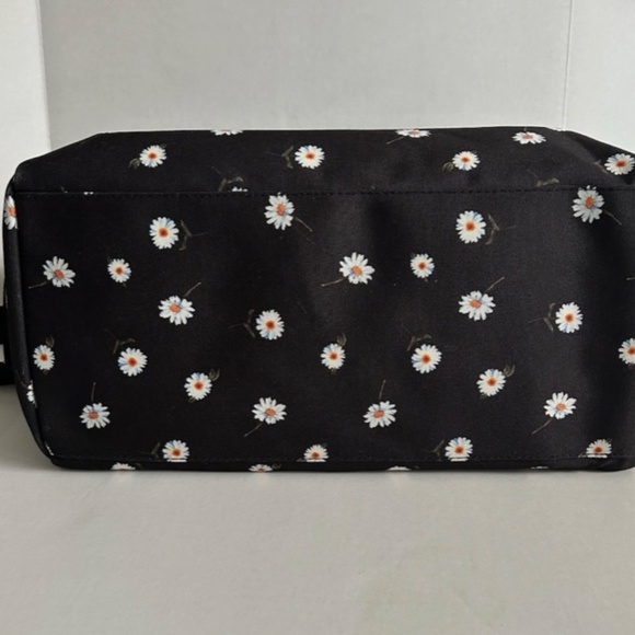 New Alice + Olivia Black Daisy Print Duffle Weekender Bag Tote by Stacey Bendet - Picture 5 of 9